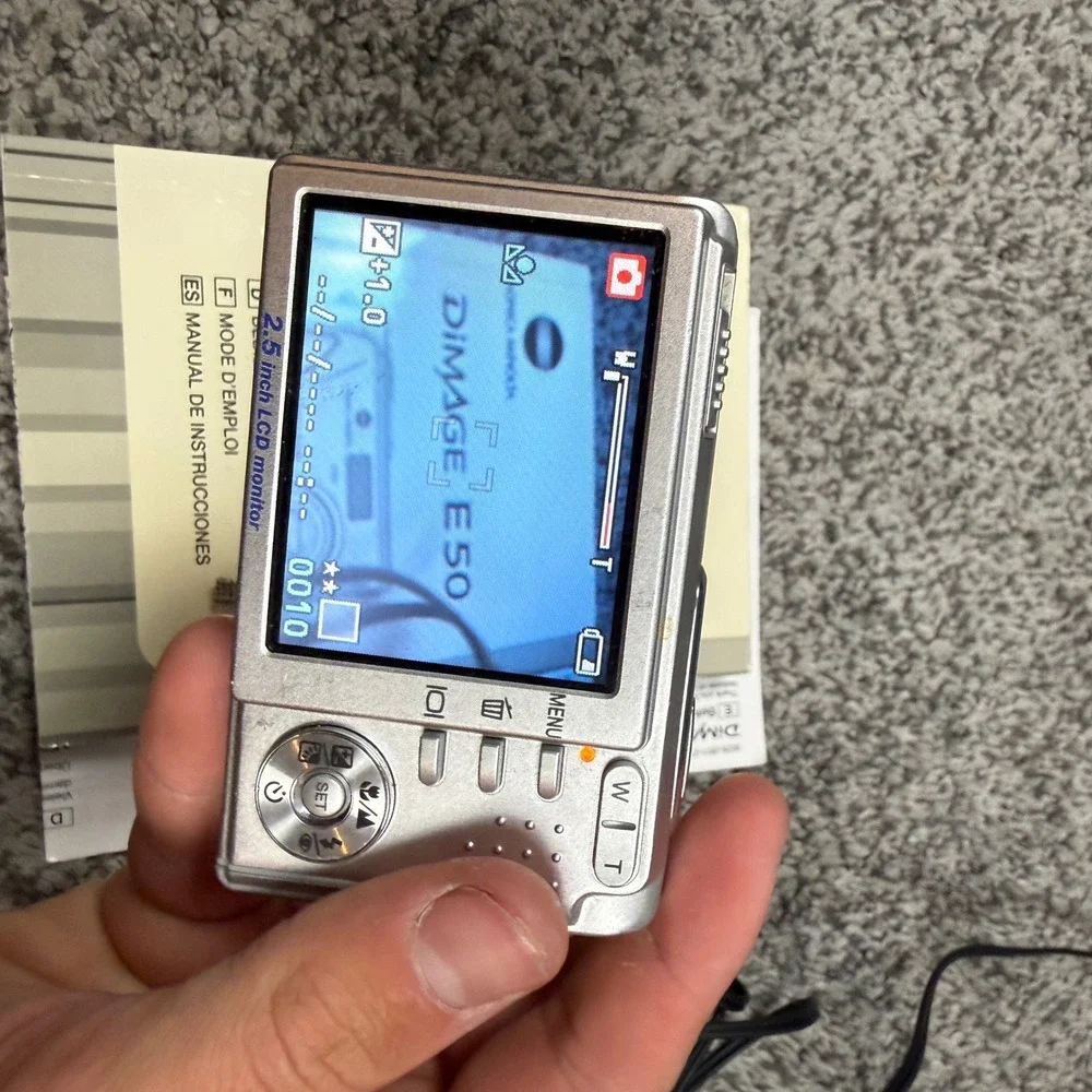 Konica Minolta DiMAGE E50 Digital Camera Unisex OS Silver 5.0MP 3x Optical PARTS